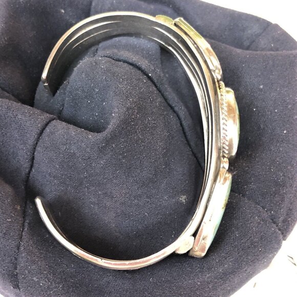 VINTAGE NAVAJO SILVER 3 TURQUOISE CUFF BRACELET - Picture 5 of 16